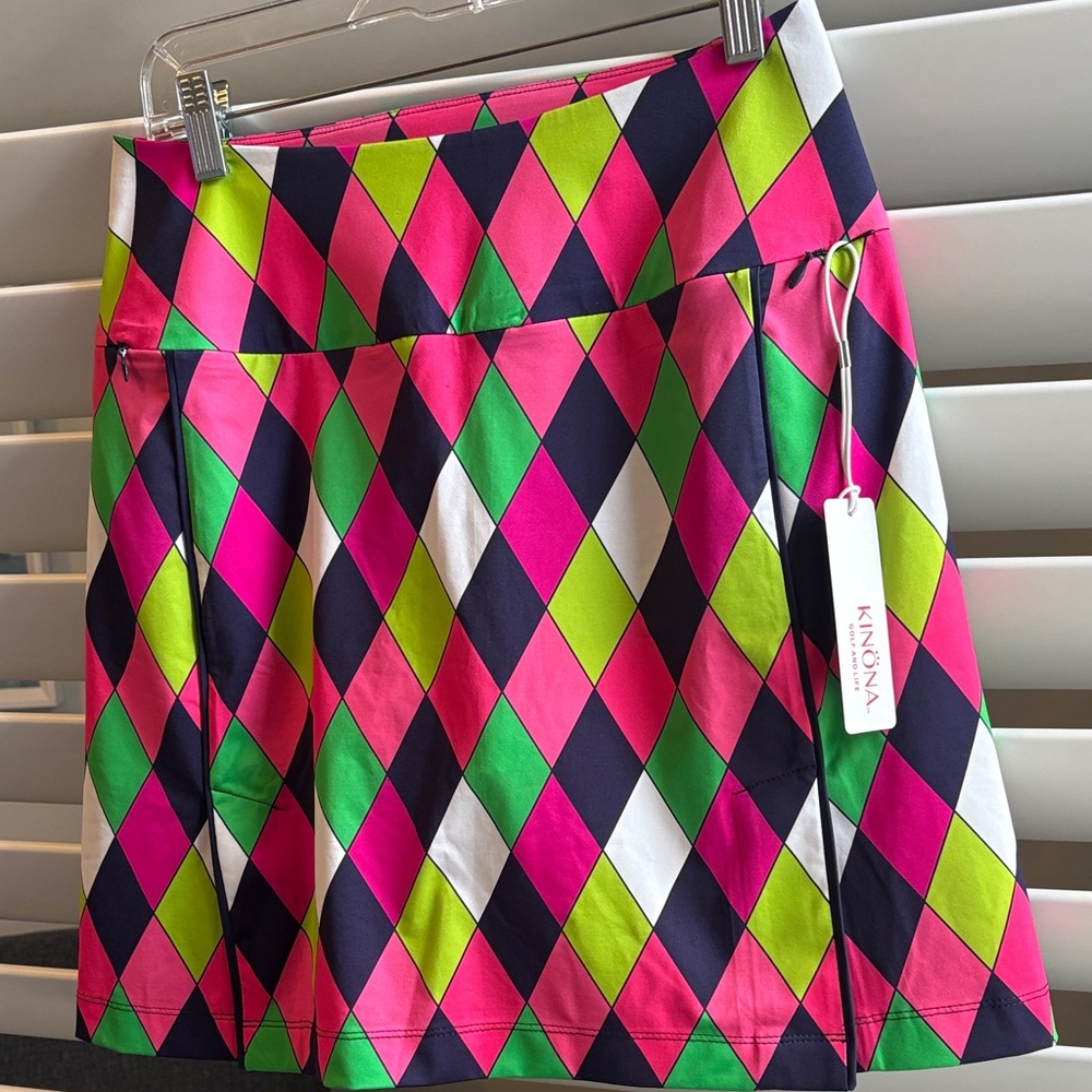 NWT Kinona Women's Golf  Skort Shorts Liner  Zip Pockets, Italian Fabric; Sz: M